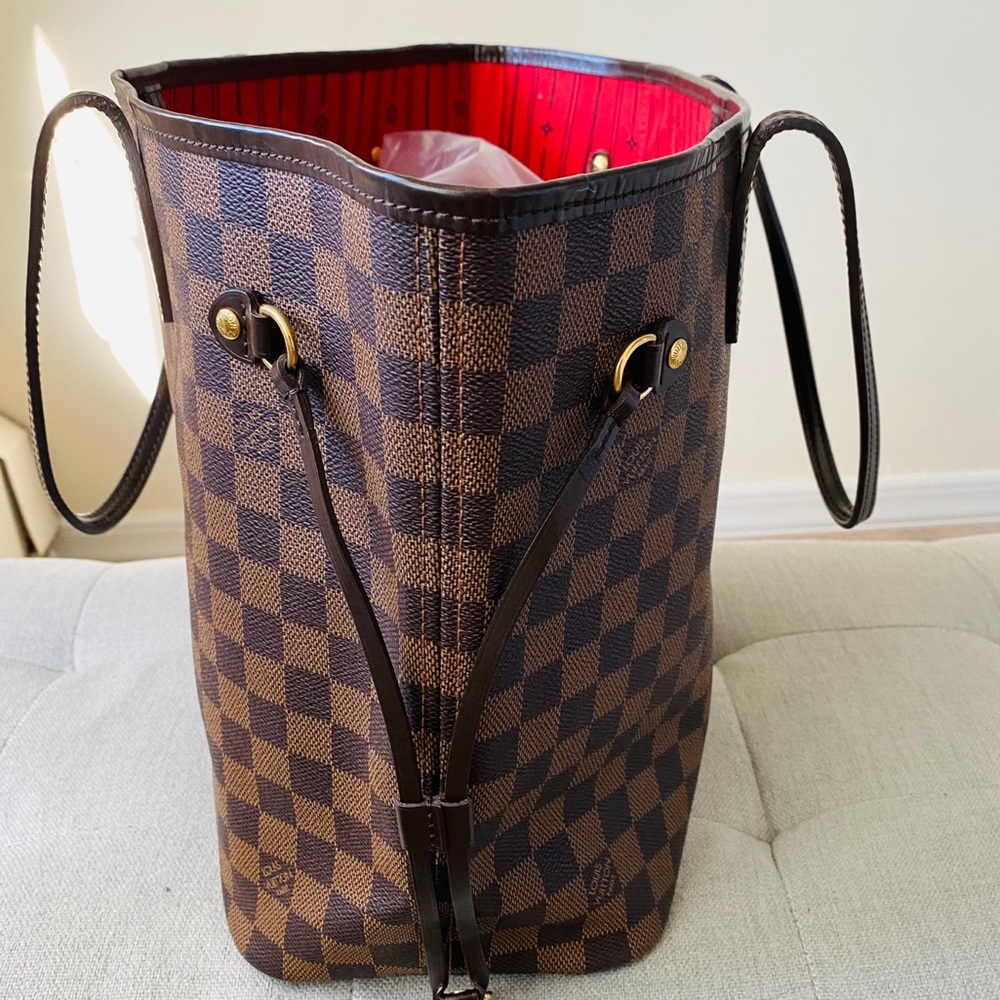 Louis Vuitton Damier Ebene Neverfull - Picture 7 of 16